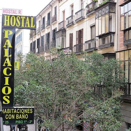 Hostal Palacios Fuencarral Madrid Exterior foto