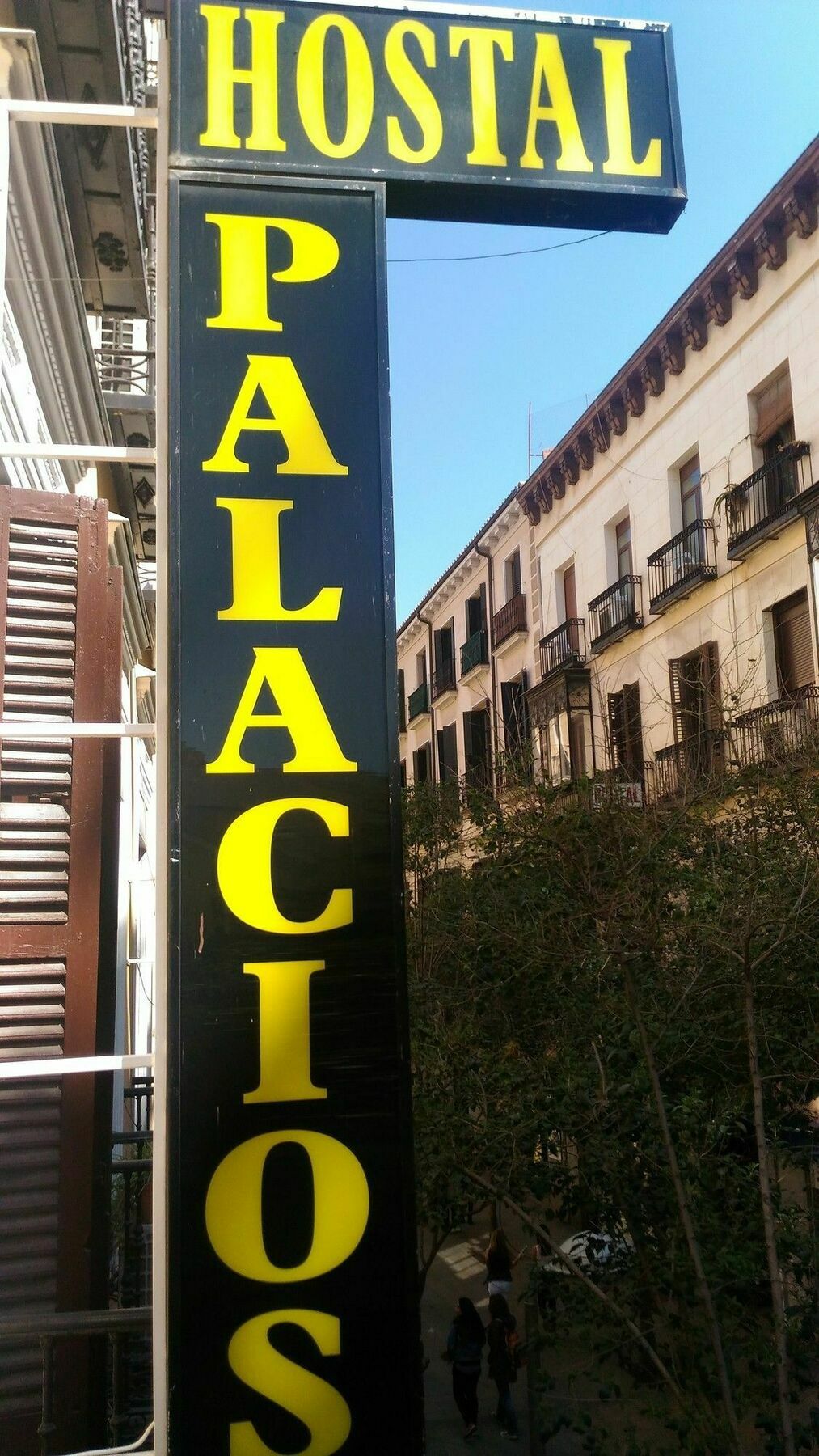 Hostal Palacios Fuencarral Madrid Exterior foto