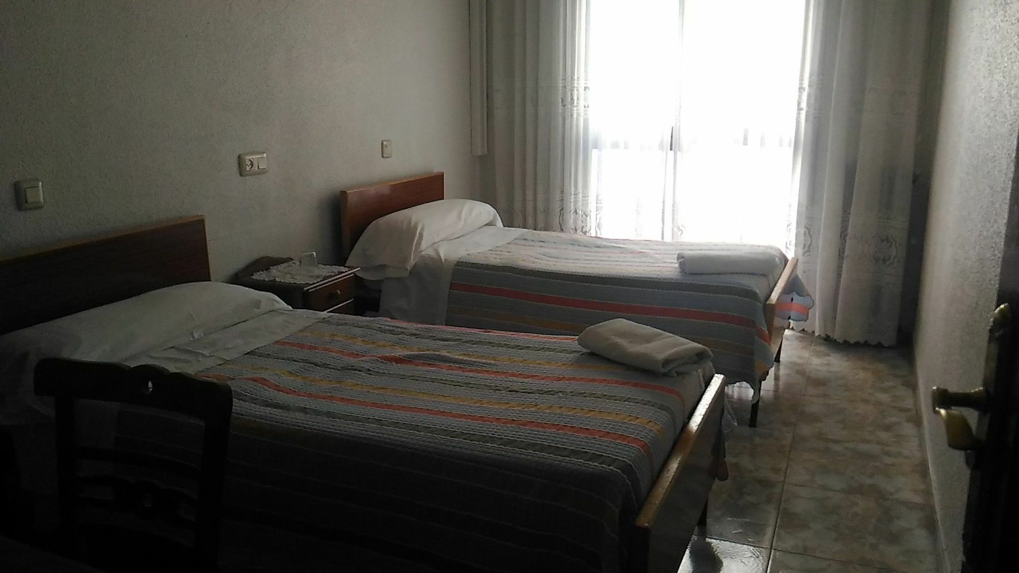 Hostal Palacios Fuencarral Madrid Exterior foto